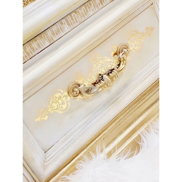 Redesign Decor Transfer ~ GILDED ORNATE FLOURISHES ~ Rare ~ (Retired design) - Picture 2 of 4